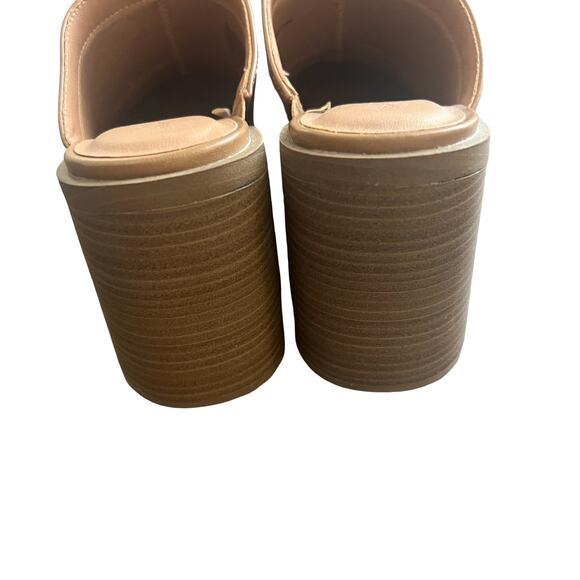 UNIVERSAL THREAD Tess Platform Mule Heels Tan 10 - Picture 4 of 5